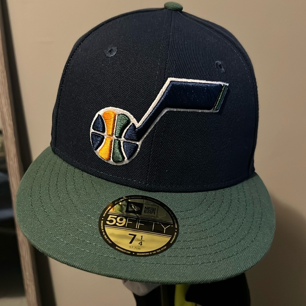 UTHA JAZZ Fitted Hat